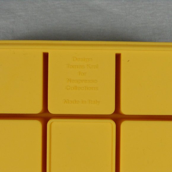 Nespresso Ice Cube Tray Silicone Italy Yellow - Picture 8 of 9
